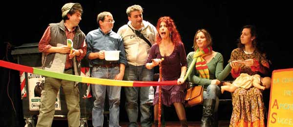 Ragazzola-Teatro Una rappresentazione di teatro tradizionale
